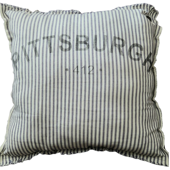 ❤❤HP❤❤ 412 PITTSBURGH Decor Square Pillow - Picture 2 of 8